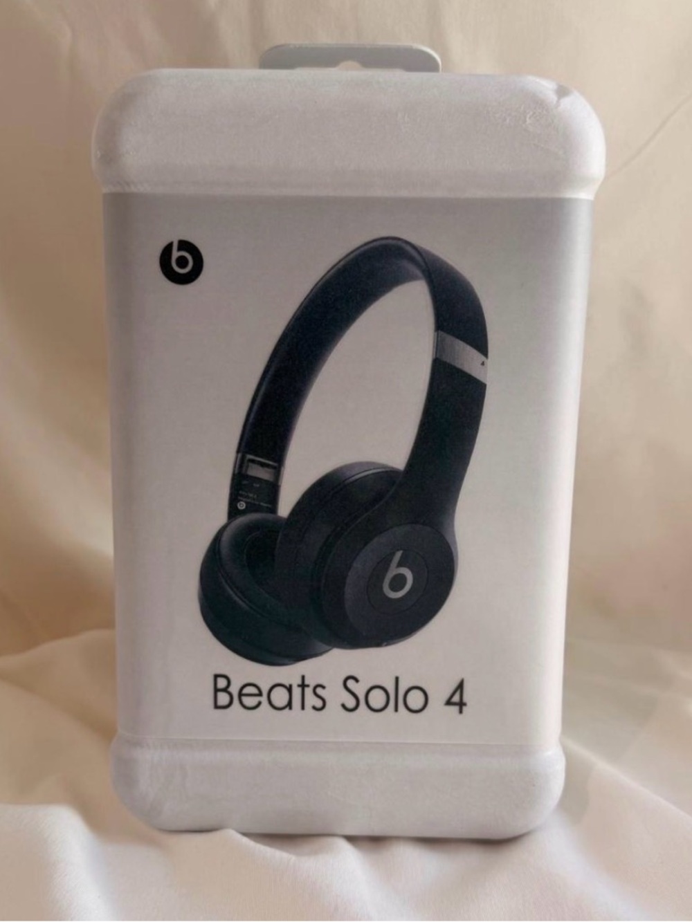 Beats Solo 4 Wireless On-Ear Headphones - Black